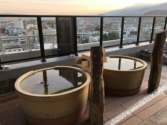 La Vista Furano Hills Hot Springs 호텔 3*,  일본